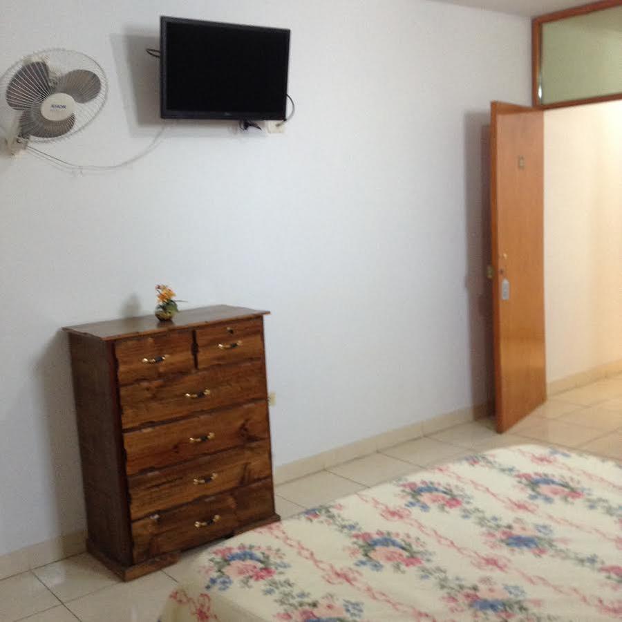 Hostal La Estancia Ica Exterior photo